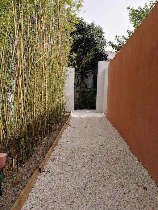 Villa Au Calme Avec Exterieur Et Parking Gratuit Aux Portes D'Aix Et Marseille Emplacement Ideal Exterior foto